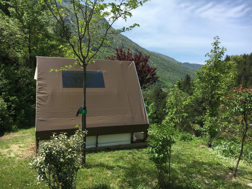 Camping Calme Et Nature カステラーヌ エクステリア 写真